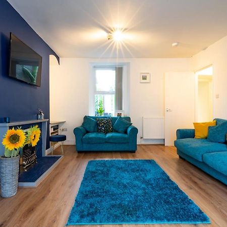 Newly-Renovated, Mid-Terrace Cottage In Porthmadog Zewnętrze zdjęcie