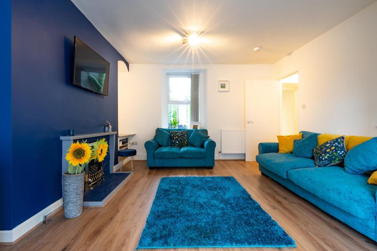 Newly-Renovated, Mid-Terrace Cottage In Porthmadog Zewnętrze zdjęcie